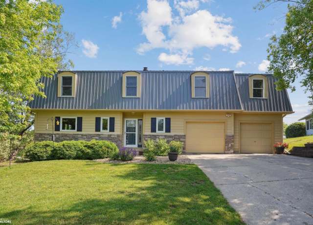 Property at 508 Brentwood Rd, Marshalltown, IA 50158, 3 beds, 2.5 baths