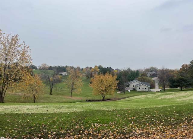 Property at 18 Fore Season Dr, Oakland Acres, IA 50112