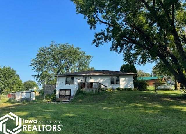 Property at 406 Jackson St, Gravity, IA 50848, 3 beds, 1 bath