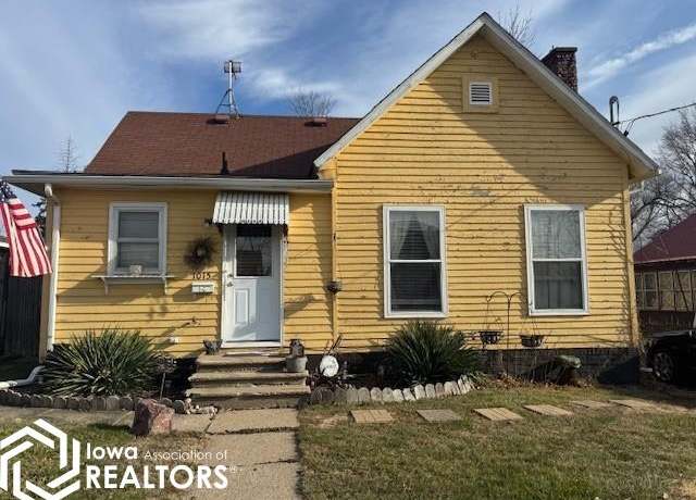 Property at 1015 S 11th St, Centerville, IA 52544, 2 beds, 1 bath