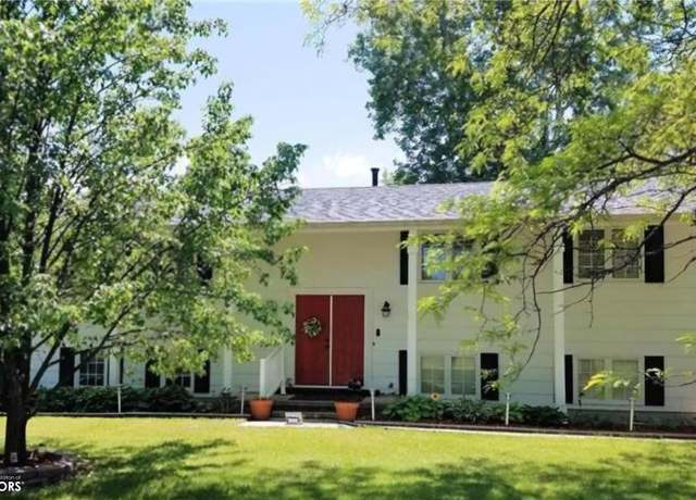 Property at 11206 100th St, Ottumwa, IA 52501, 4 beds, 2 baths