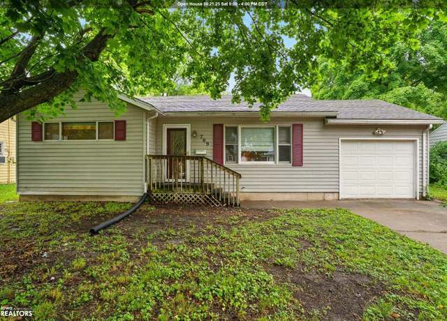 Property at 709 W Harrison Ave, Fairfield, IA 52556, 3 beds, 1.5 baths