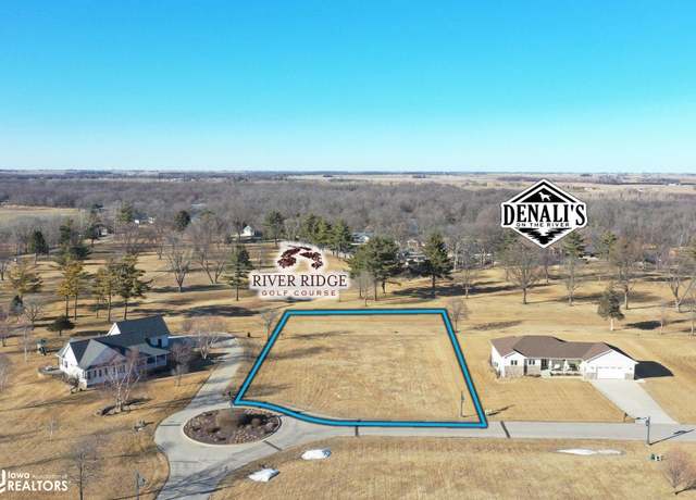 Property at 1711-12 Golf Course Blvd, Independence, IA 50644