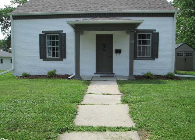 Property at 303 16th Street St, Fort Madison, IA 52627, 2 beds, 1 bath
