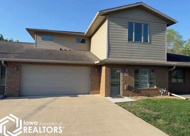 Property at 602 E Lucas St, Algona, IA 50511, 3 beds, 2.5 baths