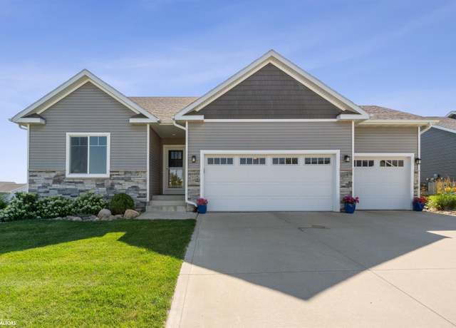 Property at 2916 Jackie Ter, Marshalltown, IA 50158, 4 beds, 3 baths