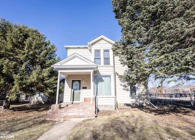 Property at 920 Maben Ave Ave, Garner, IA 50438, 4 beds, 2 baths