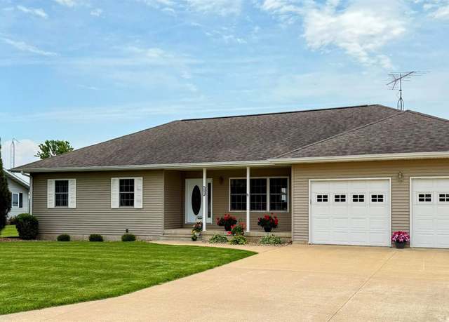 Property at 507 Houghton 3rd St, Donnellson, IA 52625, 4 beds, 3 baths