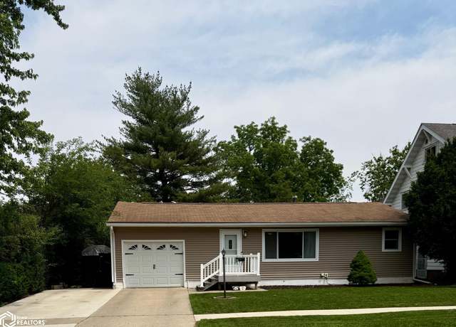 Property at 810 Stevens St, Iowa Falls, IA 50126, 2 beds, 1.5 baths