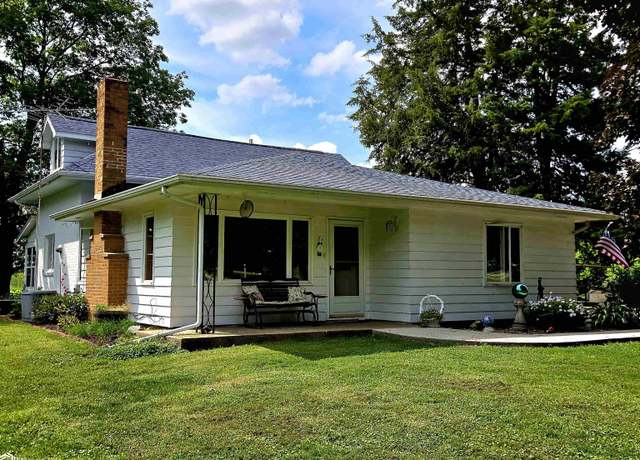 Property at 6389 Summer St, Burlington, IA 52601, 3 beds, 1 bath