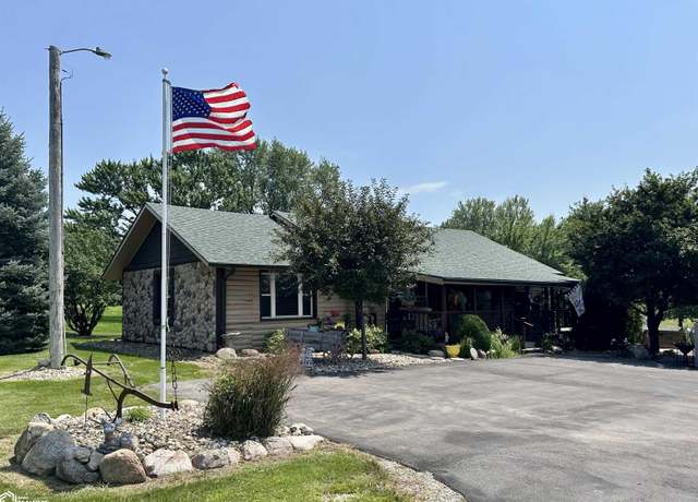 Property at 21450 490th St, Chariton, IA 50049, 2 beds, 1.5 baths