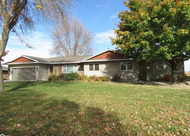 Property at 809 Cedar Dr, Clarion, IA 50525, 3 beds, 2.5 baths