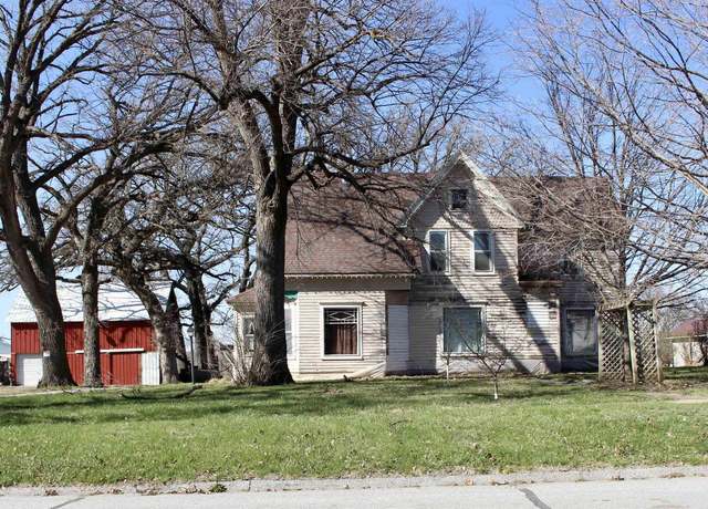 Property at 606 W 6th St, Atlantic, IA 50022, 3 beds, 2 baths