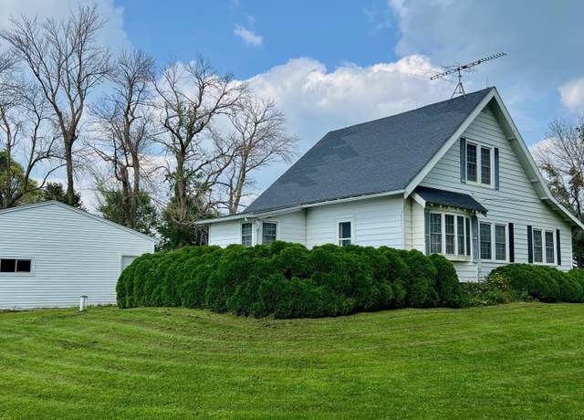Property at 2097 Victor Ave, Rowan, IA 50470, 3 beds, 2 baths