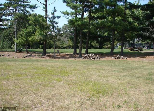Property at 0 Grand Ave, Mount Pleasant, IA 52641