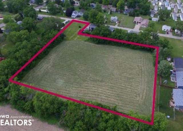 Property at 1324 Davis Ave, Grinnell, IA 50112