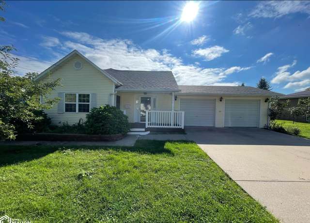 Property at 707 S 19th St, Centerville, IA 52544, 2 beds, 1 bath