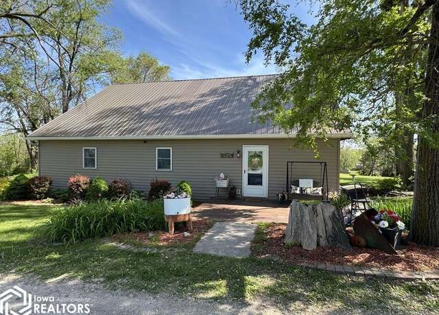 Property at 17889 201st Ave, Centerville, IA 52544, 5 beds, 1.5 baths