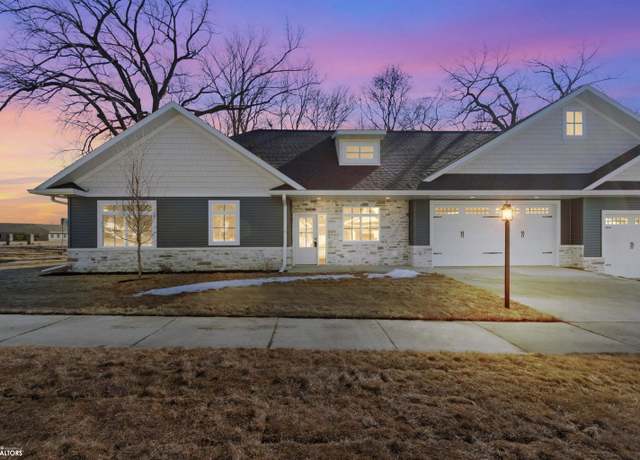 Property at 314 27th Pl S, Clear Lake, IA 50428, 2 beds, 2 baths