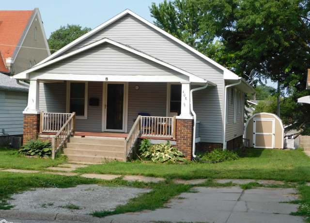 Property at 408 N Pine St, Creston, IA 50801, 3 beds, 1.5 baths