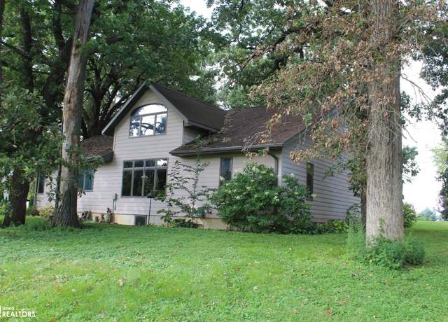 Property at 1117 Buddy Holly Pl, Clear Lake, IA 50428, 3 beds, 2 baths