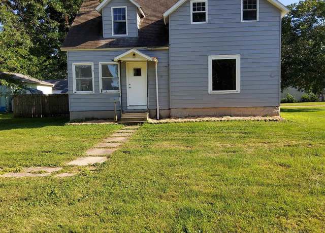 Property at 508 3rd Ave Ave SW, Hampton, IA 50441, 3 beds, 1.5 baths