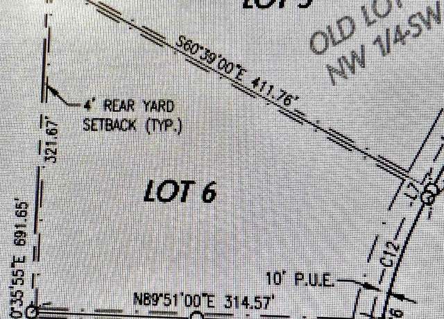 Property at 102 North Cedar Circle Cir, New Sharon, IA 50207