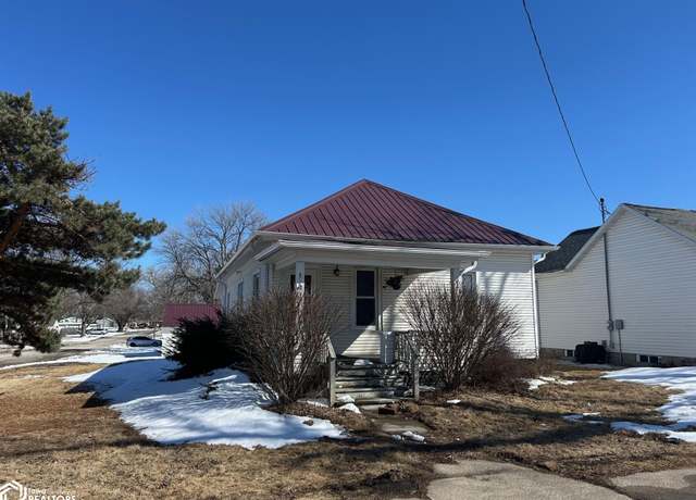 Property at 400 S Commercial Ave, Eagle Grove, IA 50533, 2 beds, 1 bath
