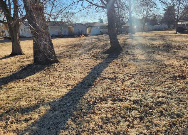 Property at 724 N Church St, Algona, IA 50511