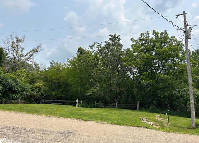 Property at 5199 Echo Dr, Brooklyn, IA 52211