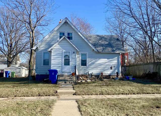 Property at 605 N Vine St, Jefferson, IA 50129, 2 beds, 1 bath