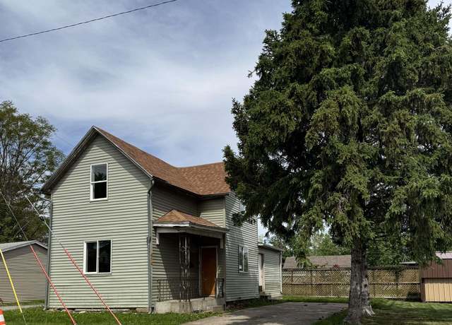Property at 414 18th St, Fort Madison, IA 52627, 2 beds, 1 bath