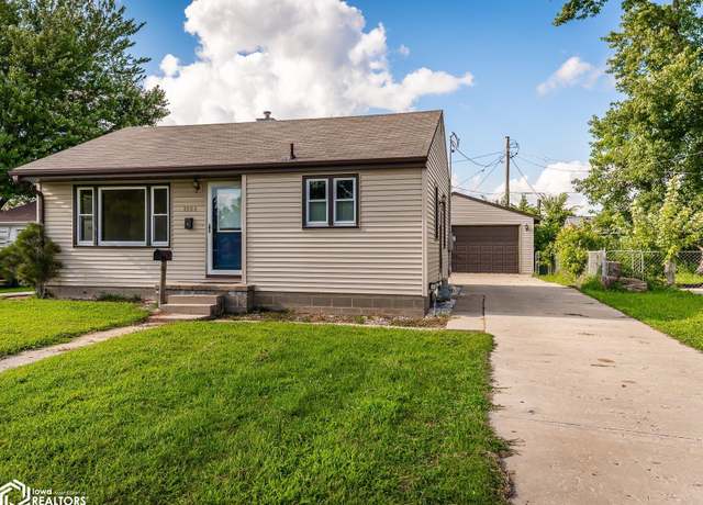 Property at 1304 E Nevada St, Marshalltown, IA 50158, 2 beds, 1 bath