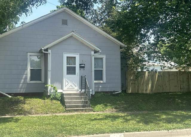 Property at 508 S 3rd St, Oskaloosa, IA 52577, 2 beds, 1 bath