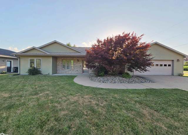 Property at 1503 Winchester Dr, Burlington, IA 52601, 3 beds, 2 baths