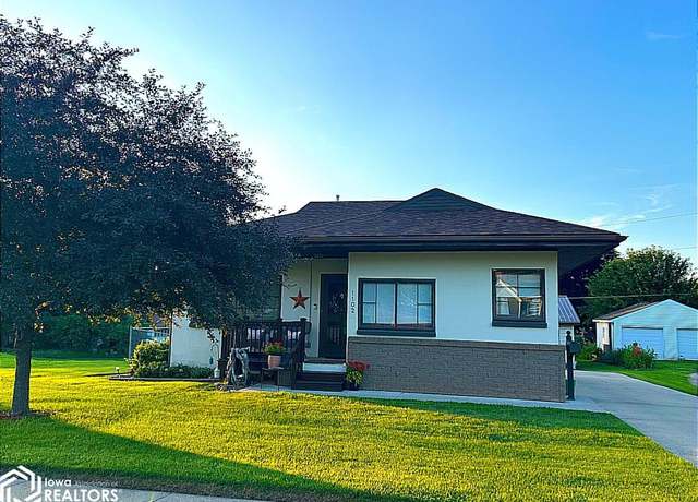 Property at 1102 E Anson St St, Marshalltown, IA 50158, 2 beds, 2 baths