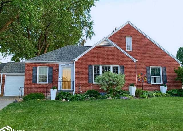 Property at 1009 Durant St, Harlan, IA 51537, 3 beds, 2 baths