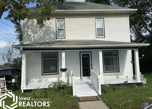Property at 317 S Kossuth St S, Osceola, IA 50213, 4 beds, 2 baths
