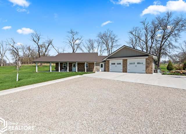 Property at 612 Goode, Bloomfield, IA 52537, 3 beds, 2.5 baths