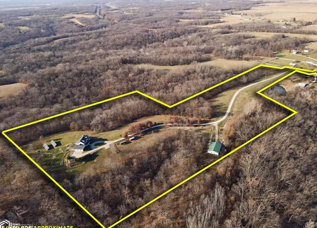 Property at 6688 80th Ave. Ave, Agency, IA 52530, 4 beds, 4.5 baths