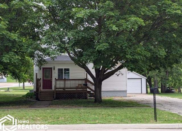 Property at 5 2nd St S, Humboldt, IA 50548, 3 beds, 1.5 baths
