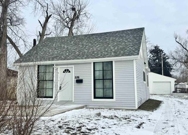 Property at 526 S Moore St, Ottumwa, IA 52501, 3 beds, 1 bath