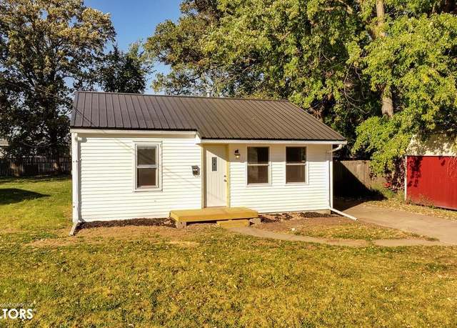 Property at 1421 Swanson Ave, Ottumwa, IA 52501, 2 beds, 1 bath