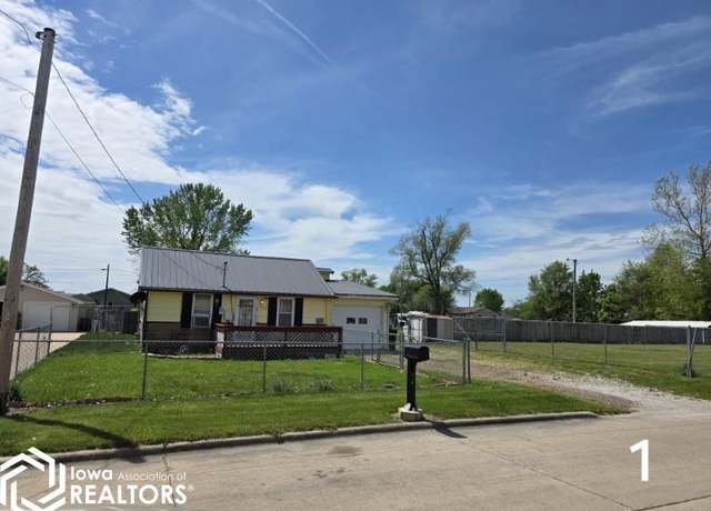 Property at 1208 Burns Ave Ave, Ottumwa, IA 52501, 2 beds, 1 bath