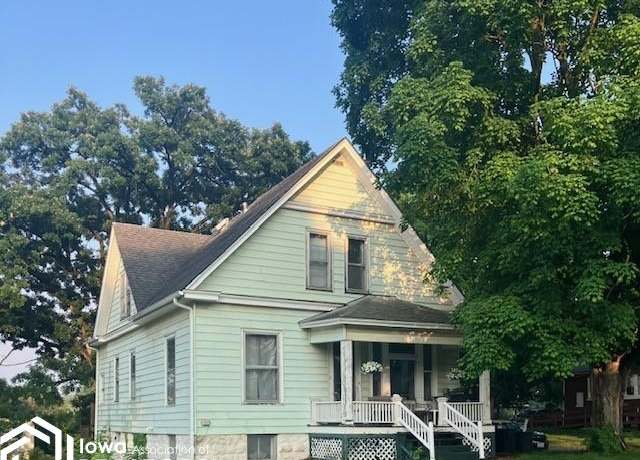 Property at 401 E Broadway Ave, Fairfield, IA 52556, 4 beds, 1 bath