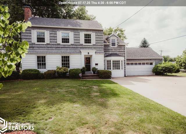 Property at 1731 N Elm St, Ottumwa, IA 52501, 4 beds, 2.5 baths