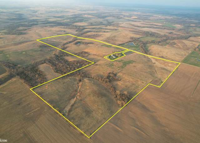 Property at 3301 Elba Ave, Eddyville, IA 52553