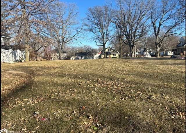 Property at 811 Olive St, Atlantic, IA 50022