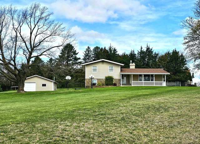 Property at 1445 170th St, Creston, IA 50801, 3 beds, 2 baths