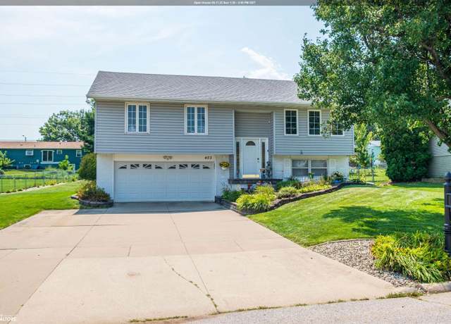 Property at 403 Thunderbird Dr, Marshalltown, IA 50158, 4 beds, 3 baths